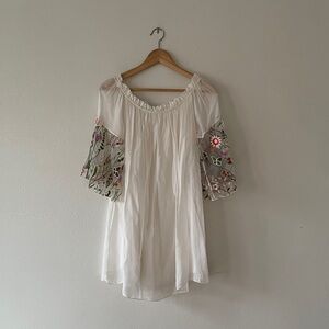 LOLA Chiffon Top Floral Sleeve Embroidery Italian